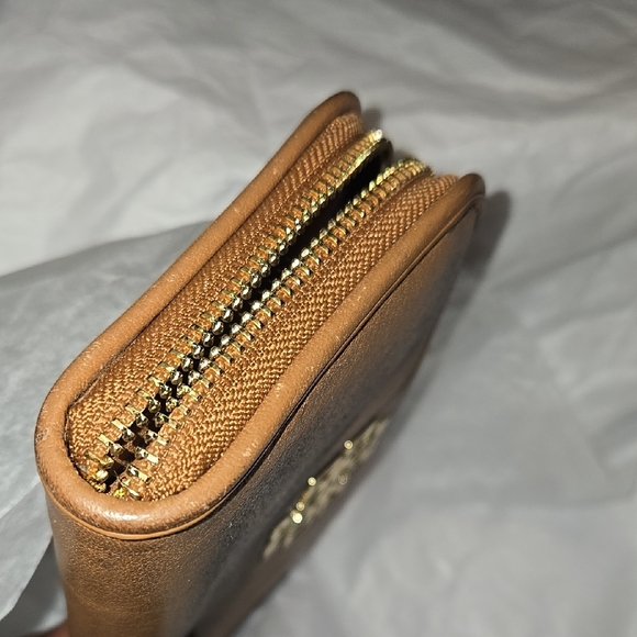 Tory Burch Brown Leather Wallet - Picture 11 of 16